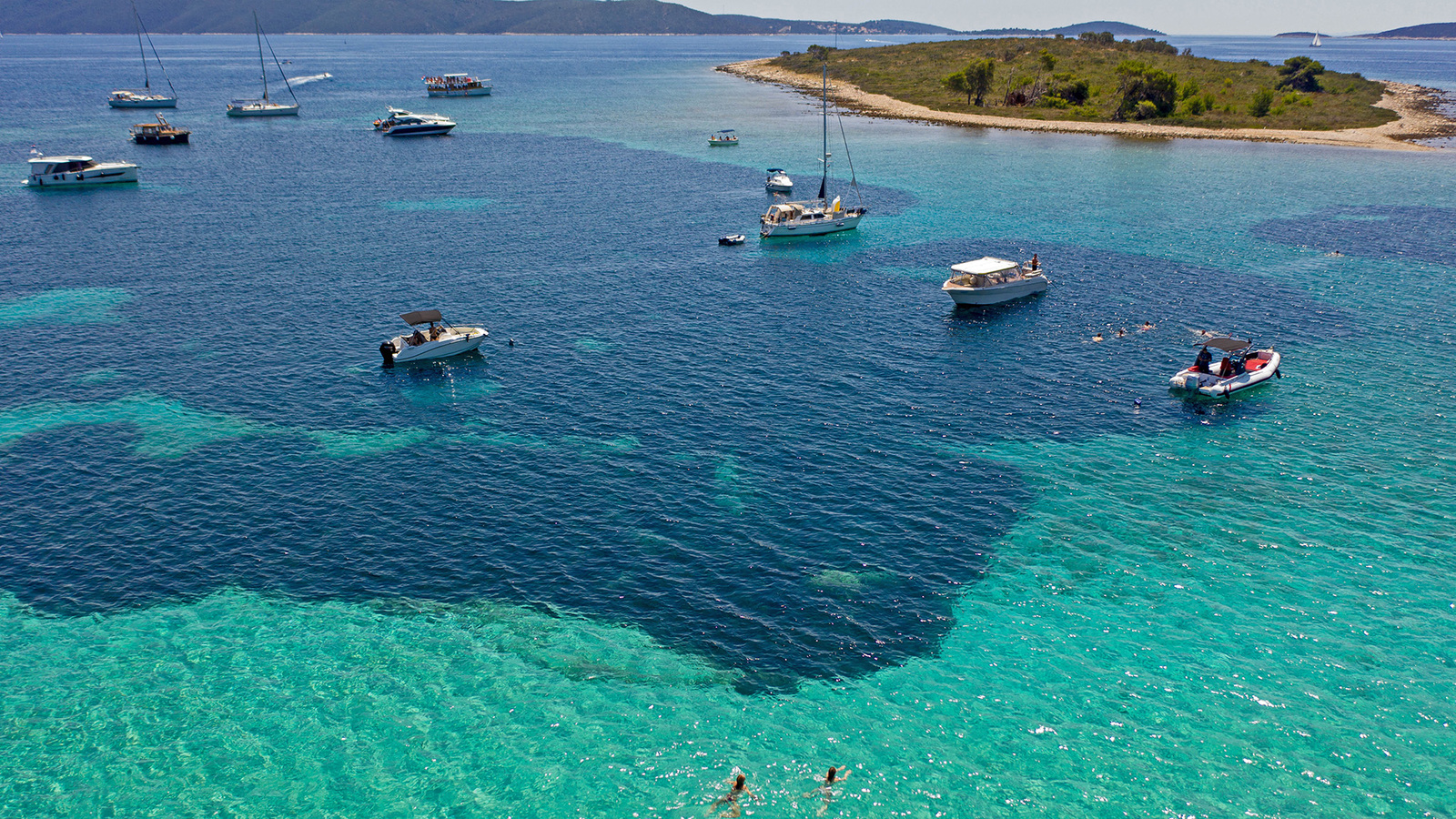 BLUE LAGOON ON BUDIKOVAC ISLAND