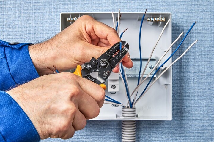 Electrician-in-Sunriver-OR
