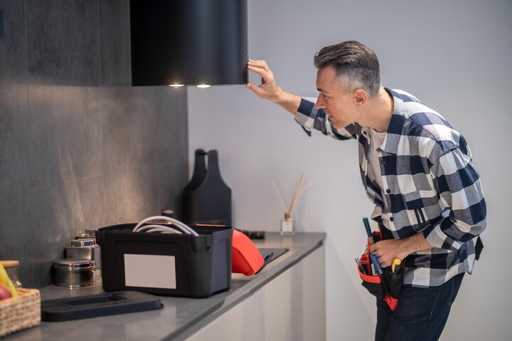 Handyman in Littleton, CO