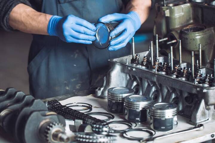 Auto-Technicians-in-Perth-Amboy-NJ