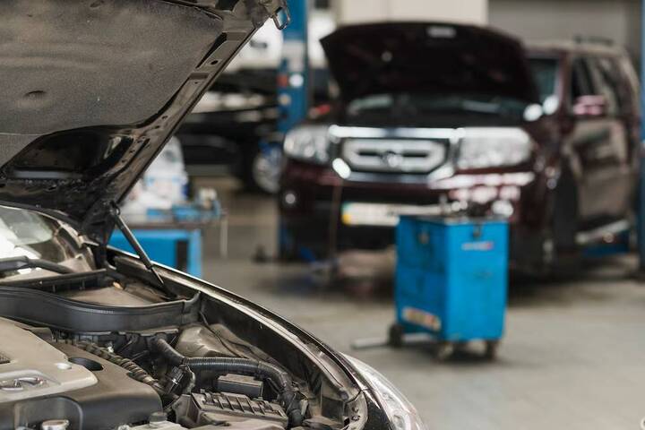 Auto-Technicians-in-Perth-Amboy-NJ