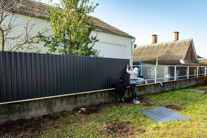 Fence-Contractors-in-Tomball-TX