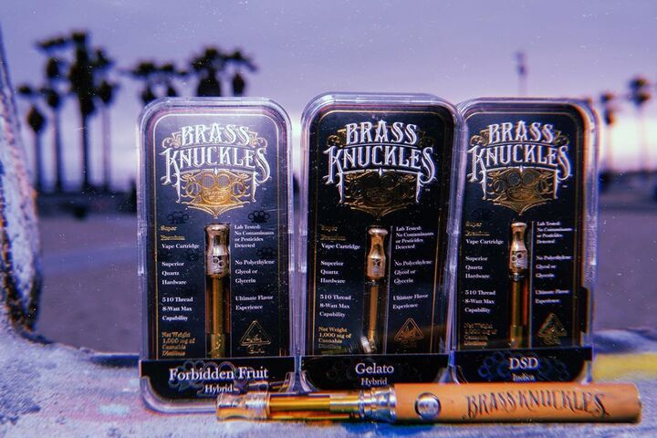 Buy Brass Knuckles Vape Forbidden Fruit Online UK and USA