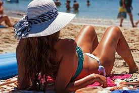 Spend of Quality Time With Female Escorts In Delhi