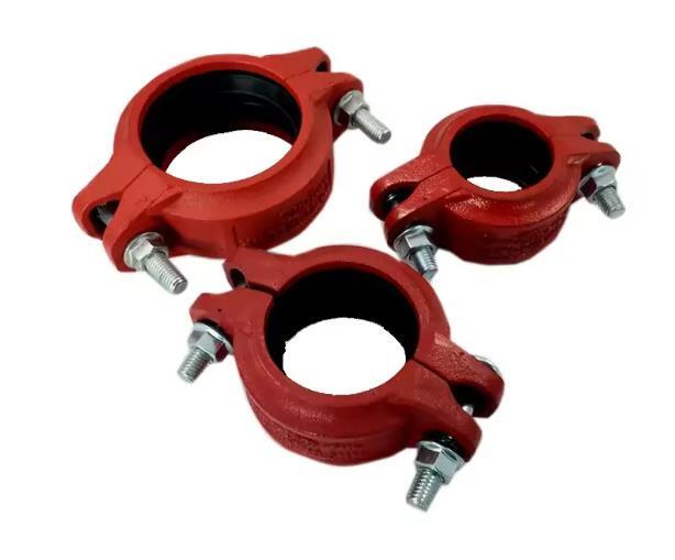 What types of seals are used in 3/4 rigid to emt coupling to ensure leak-tight connections?