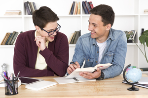 Common Mistakes in Tutor Ads: How to Make Your Teaching Services Stand Out Online