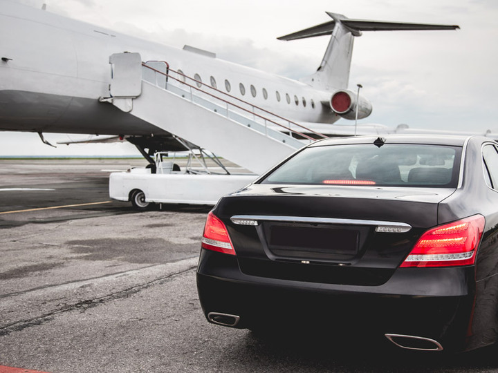 Efficient and Discreet: Why Executives Prefer ILDA’s Corporate Transportation Services