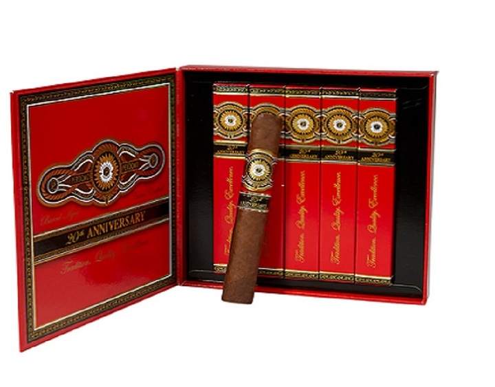 Perdomo 20th Anniversary Sun Grown Epicure Cigars at Smokedale Tobacco