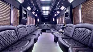 Reasons Why Luxury Vans are Ideal for Roadshow Partial Rents in Dallas