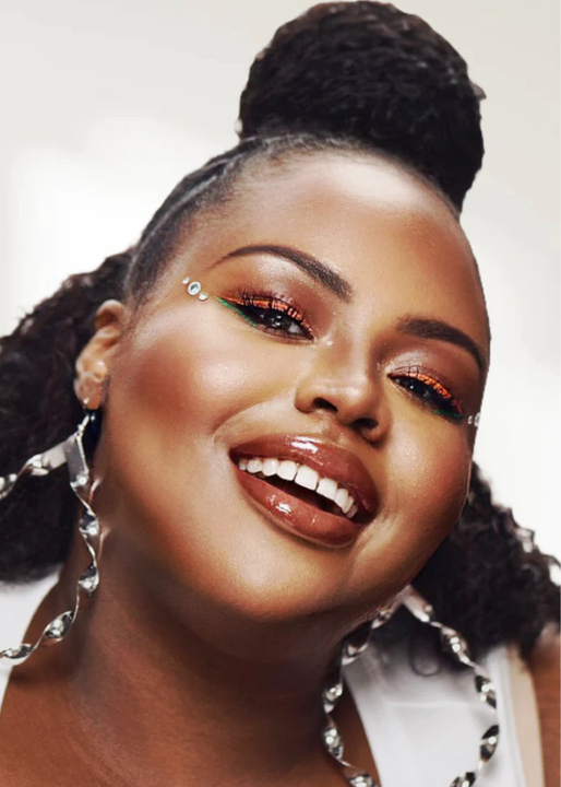 Enhance Your Natural Beauty with Ashunta Sheriff Beauty's Glowing Collection