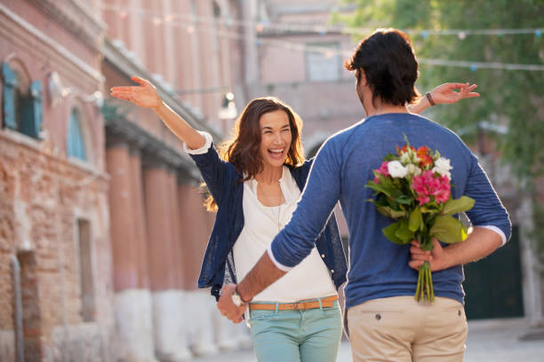 The Smart Way to Meet Local Singles – Discover HundRoses
