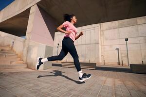 \u98db\u99ac\u9032\u5316\u5be6\u9304\uff1aNike Pegasus 38\u523039\u4ee3\u600e\u9ebc\u9078\uff1f