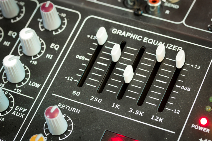 The fundamentals of music sampling for rap beats are necessary knowledge for everyone