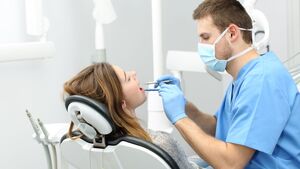 Urgence dentaire : Les avantages de consulter rapidement un dentiste