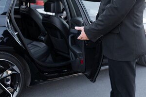Why Rent a Car in Umm Al Quwain? Benefits, Tips, and Best Services