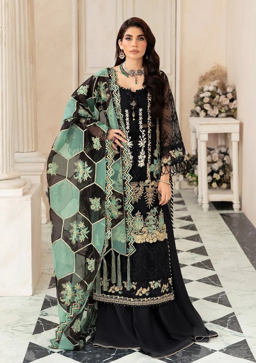 Elaf Premium Lawn 2025: Timeless Styles for Every Occasion