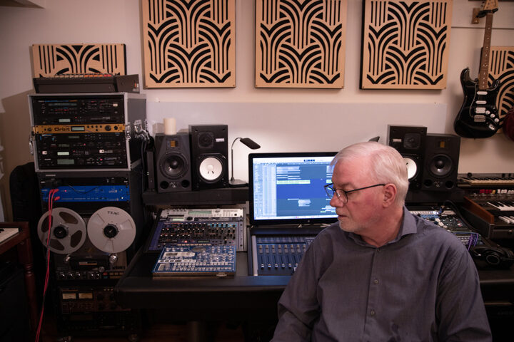 Crafting Sonic Landscapes: The Sound Design Mastery of Les Merson