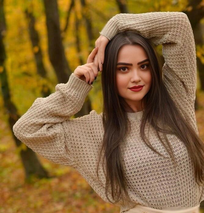 Luxury Meets Discretion with Viman Nagar Escorts