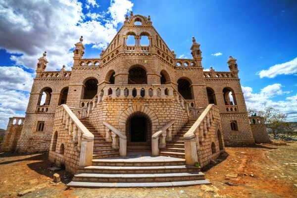 Hyderabad to Kurnool Taxi