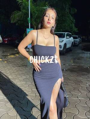 Chickzi.com: Exploring the Indian Call Girls Classifieds Sites