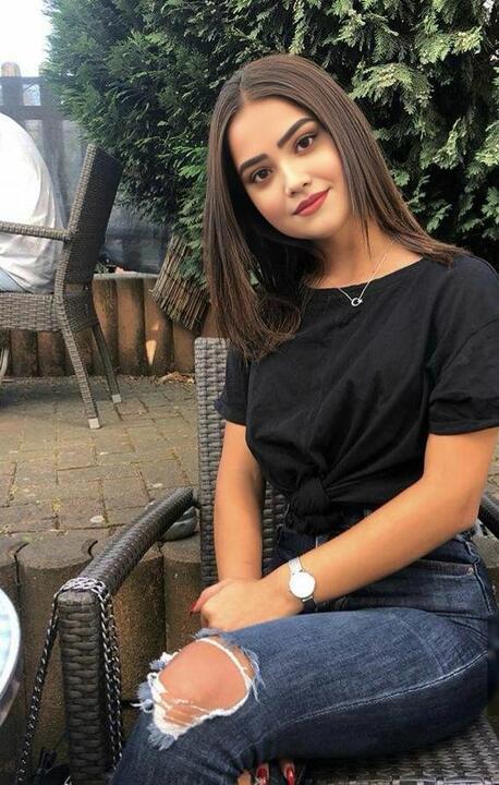 Top Reasons to Choose Koregaon Park Escorts