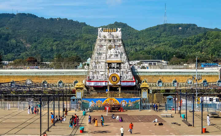 Hyderabad to Tirupati Cab