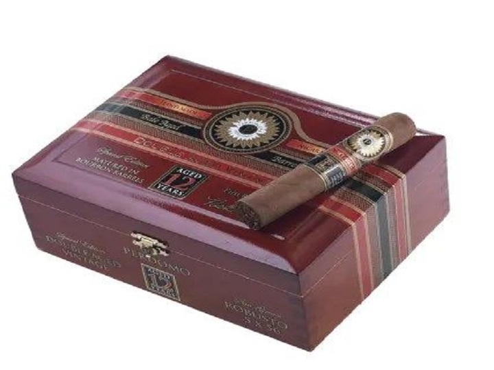 Perdomo Double Aged Sun Grown Robusto | Bold and Flavorful Cigar