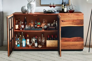 Affordable Wooden Bar Furniture in the UK: Where to Find It