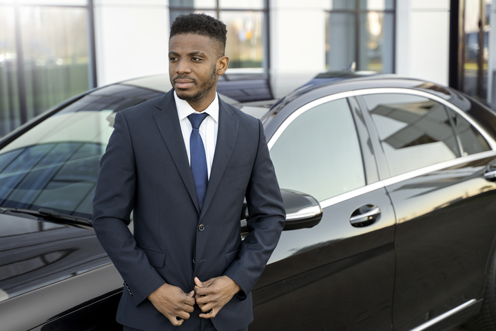 Black Car Service from Dallas to Chicago O’Hare Airport: Luxury or Need for Business Travel?