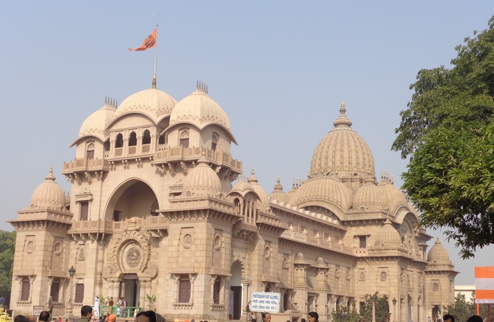 How to Explore the Architecture of Belur Math Howrah West Bengal