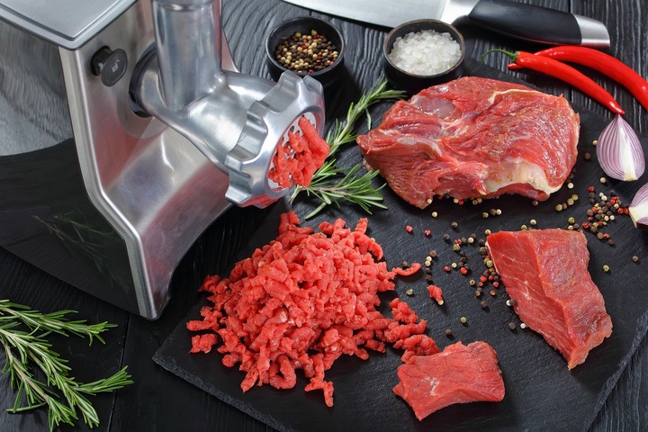  Meat Grinder:  Workhorse in Your Kitchen