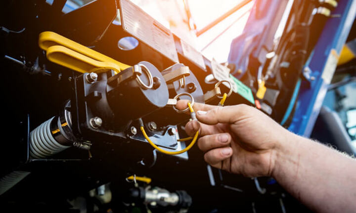 Keep Your Trucks Running Smoothly with Top Electrician Services