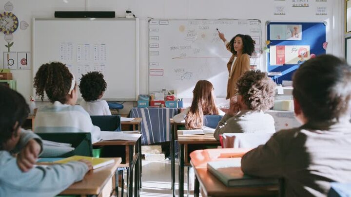 How One-on-One Tutoring Boosts Student Confidence and Grades