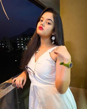 Zirakpur Hot Girls: Where to Find Them and How to Impress Them
