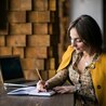 Balancing Work &amp; Study: How Dissertation Writing Services Can Help