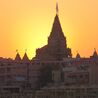 Dwarkadhish Temple: A Complete Guide to the Sacred Shrine in Gujarat