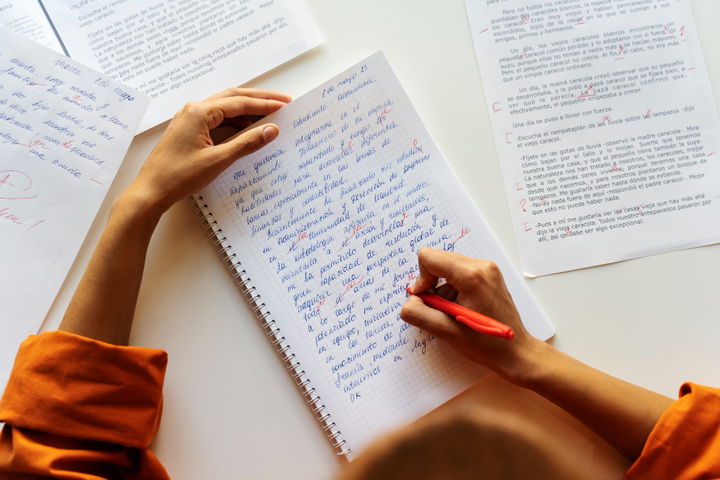 How to Handle Essay Writing Under Tight Deadlines?