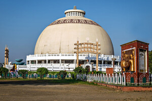 Mumbai to Nagpur Cab