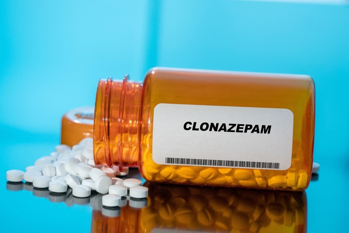 How Long Does Clonazepam Stay in Your System: How Long for Clonazepam to Work